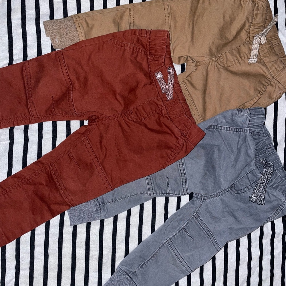 3 pairs of cargo pants for $15